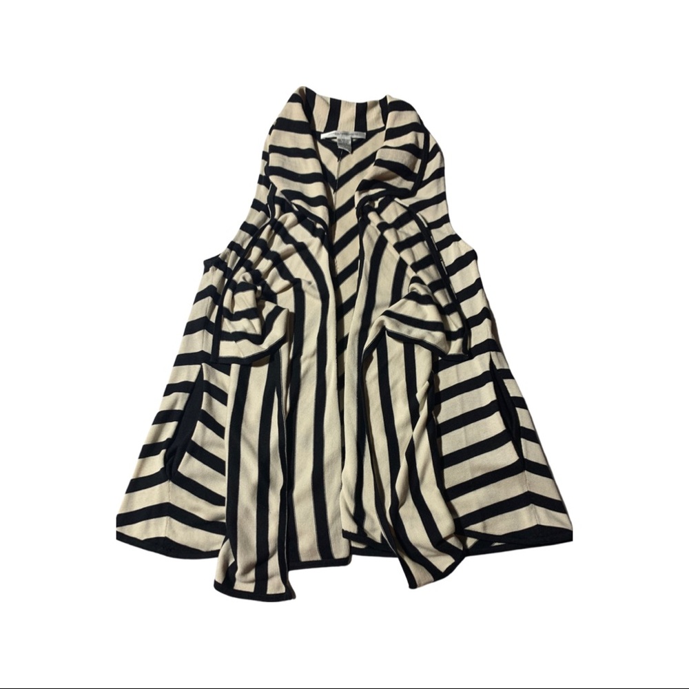 Diane von Furstenberg sleeveless cardigan